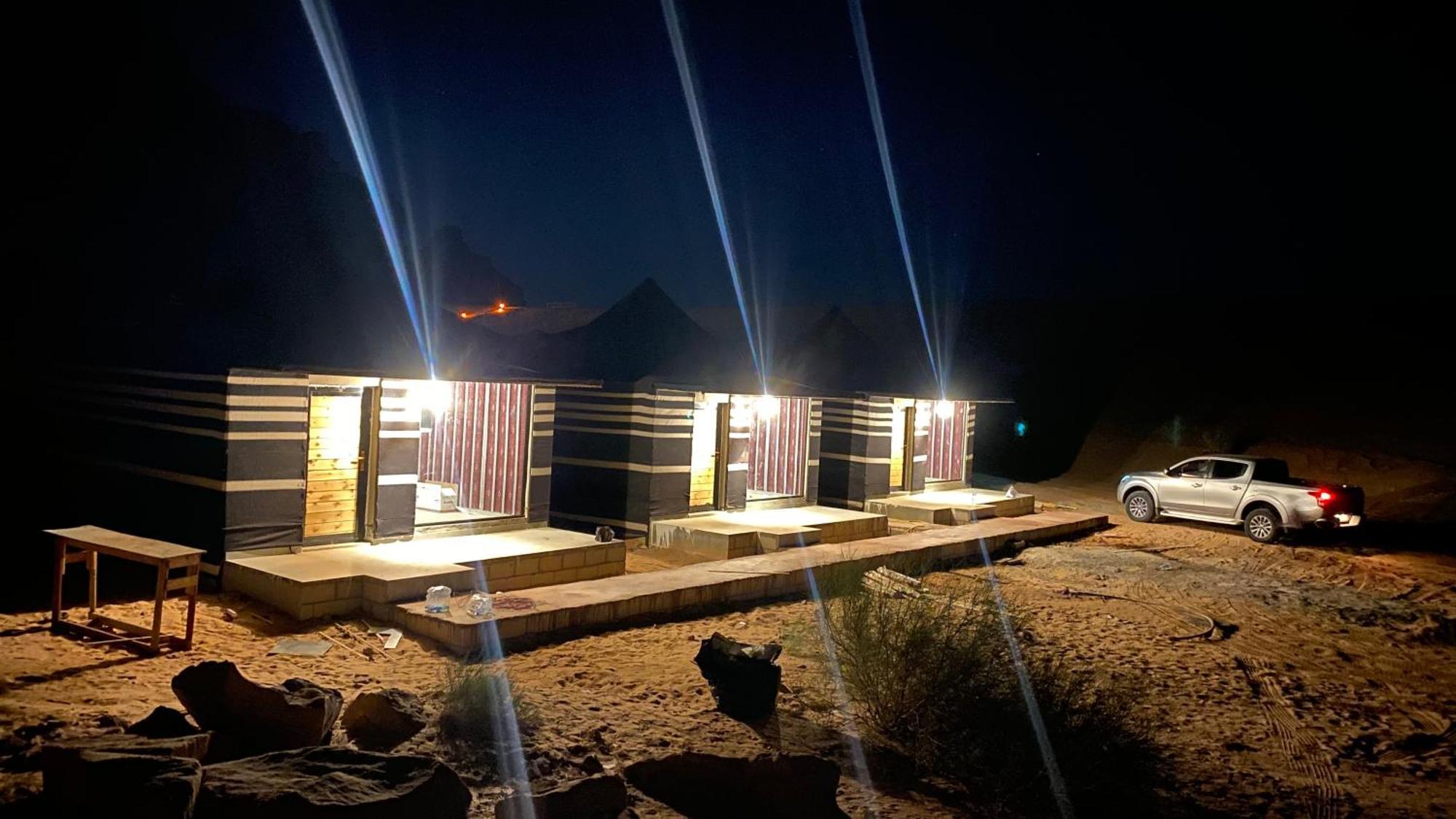 Arena Desert Camp & Adventurers Wadi Rum Exterior photo